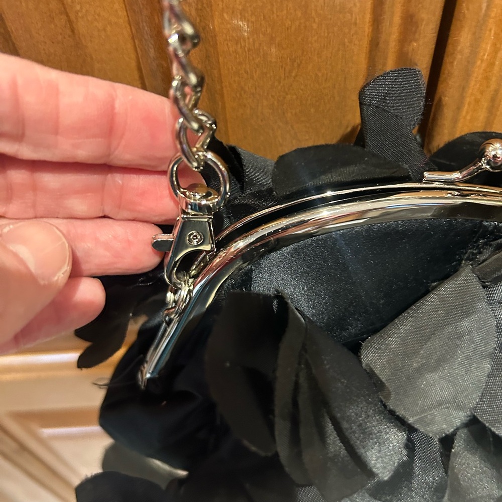Nine West Black Floral Shoulder Bag | Chain Strap | NWT - Picture 14 of 14
